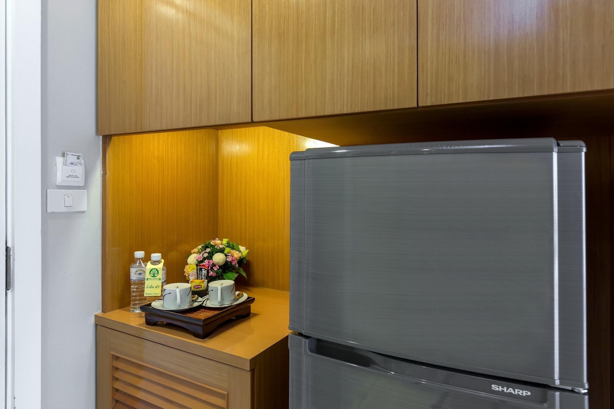 At 115 Hotel By Rompo Bangkok Exterior photo