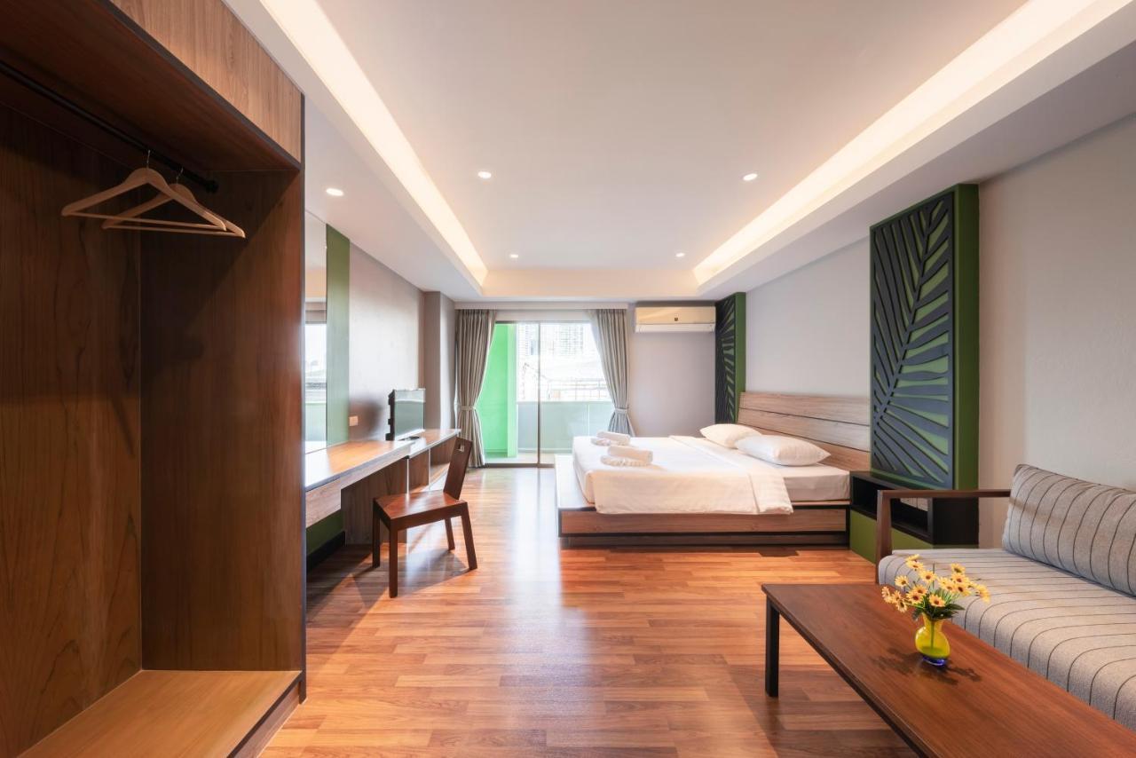 At 115 Hotel By Rompo Bangkok Exterior photo