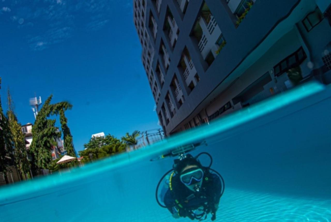 At 115 Hotel By Rompo Bangkok Exterior photo